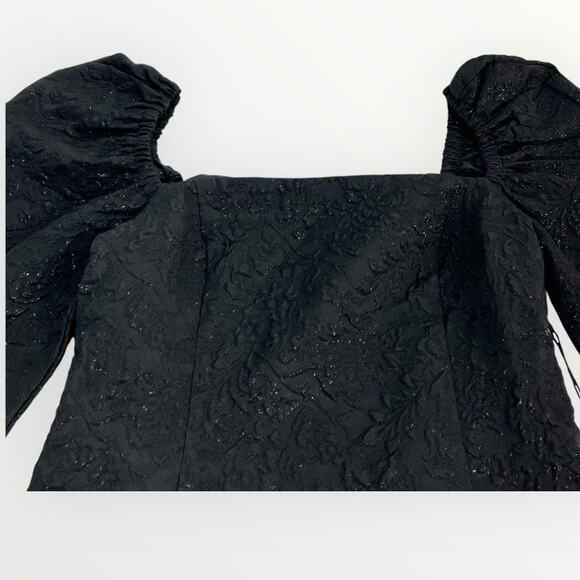 ASTR The Label Remi Puff Sleeve Black Floral Jacquard Sparkle Top Size M NWT - Picture 3 of 14